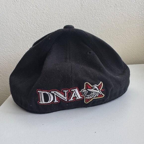 DNA Skull Star Flexfit 210 Fitted Hat 7 1/4 - 7 5/8 Black Embroidered Logo - Picture 4 of 8